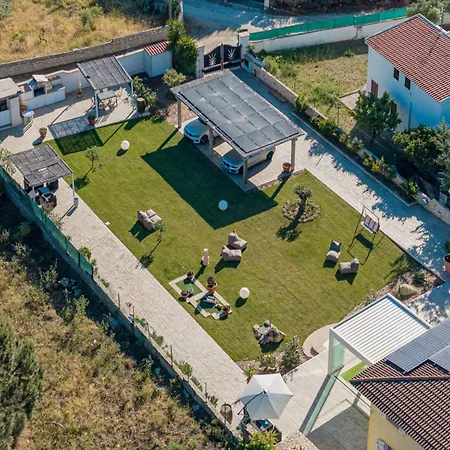 Desvelos By Interhome Apartman